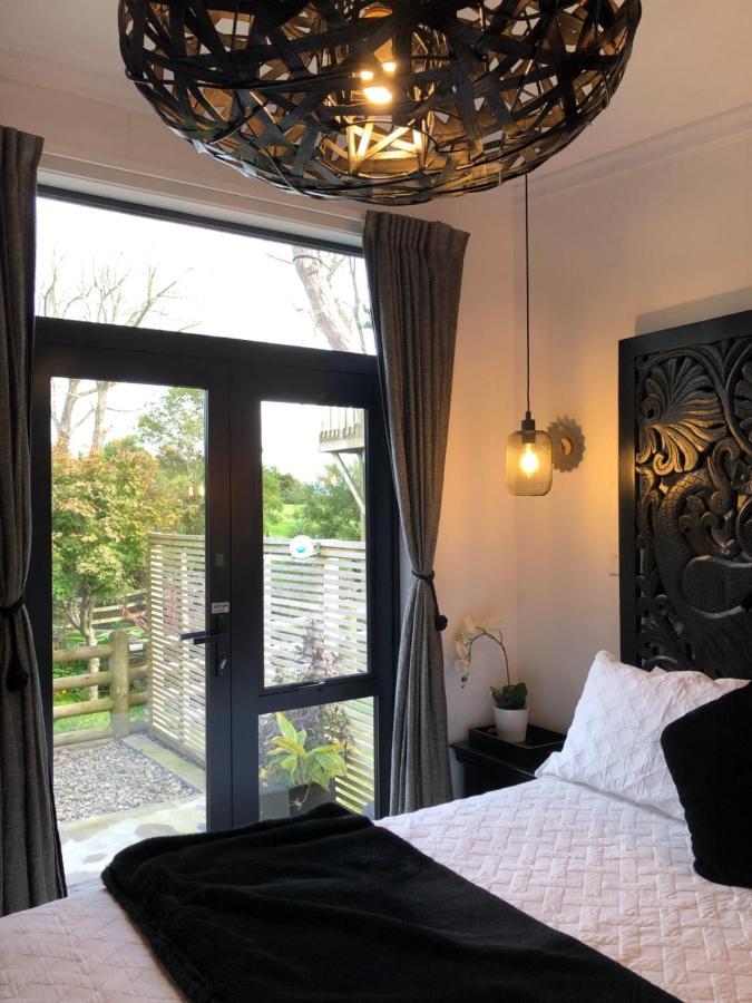 Tiny Home Luxury Farm Escape New Plymouth Egmont Village Exterior foto